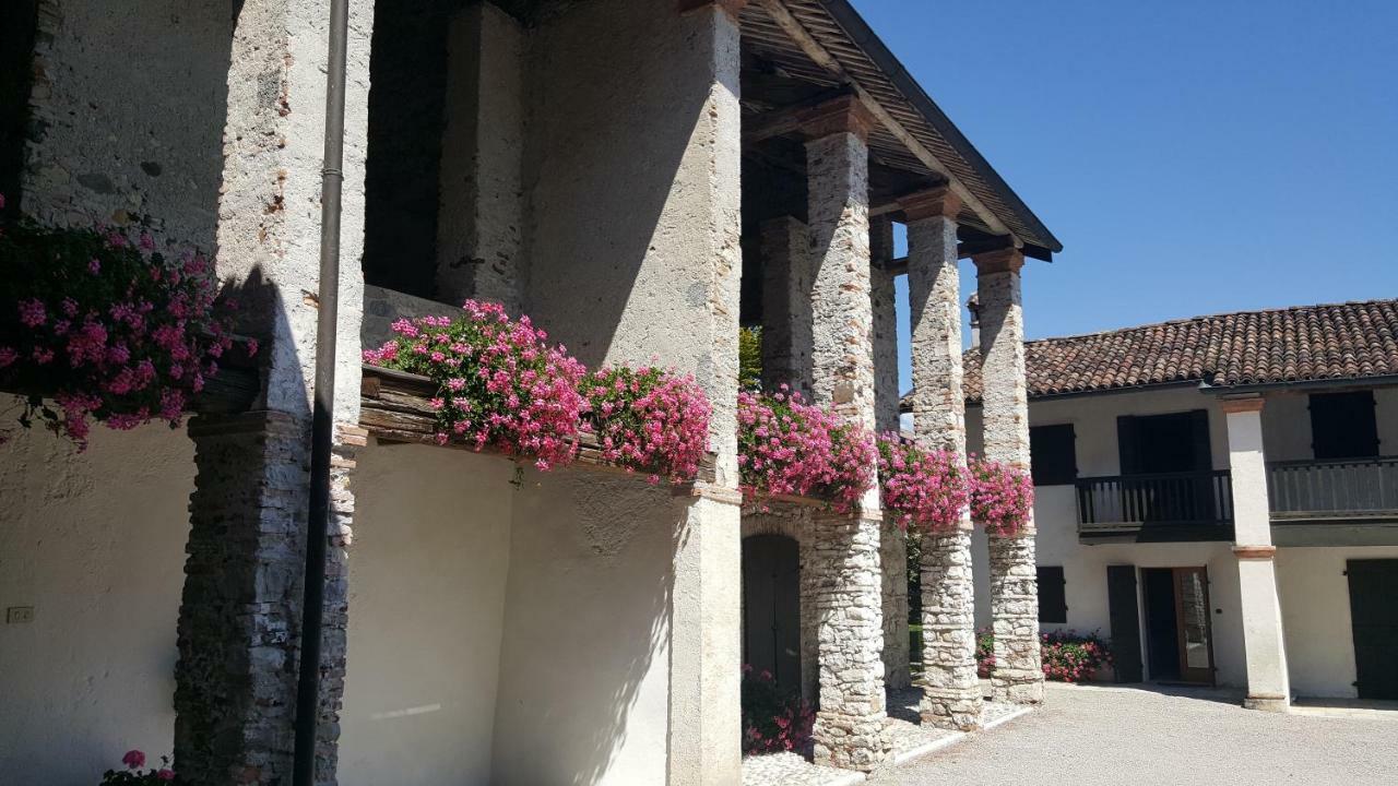 Colvago La Corte Spectacular Ancient Country House Santa Giustina  Buitenkant foto